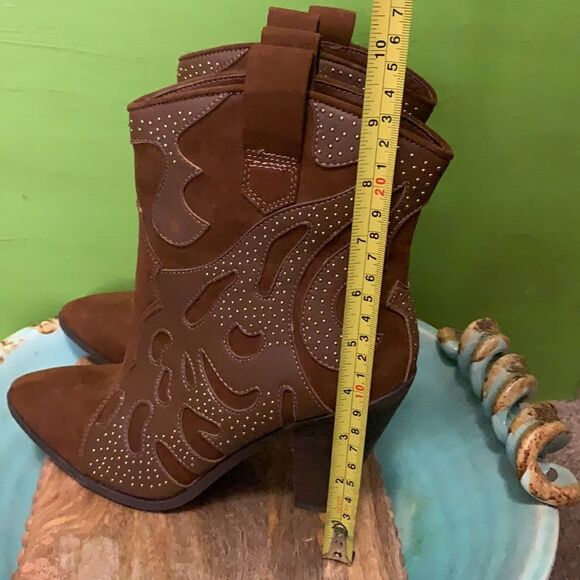 Carlos booties size 7.5 - Picture 7 of 11